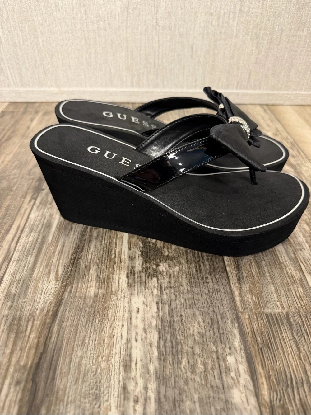 Black Wedge Flip-Flop Sandals with Bow and Rhinestone Accent Size 9